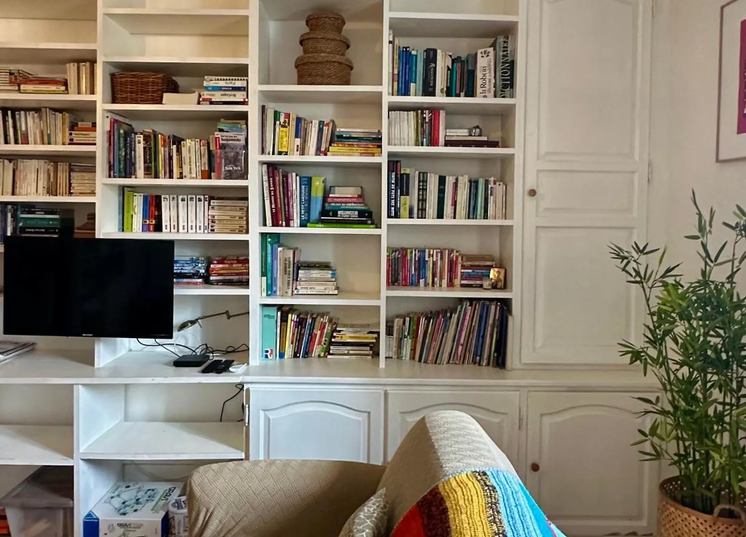 Loft Calme, Lumineux 58 M2 En Ville Parking Prive Montelimar France